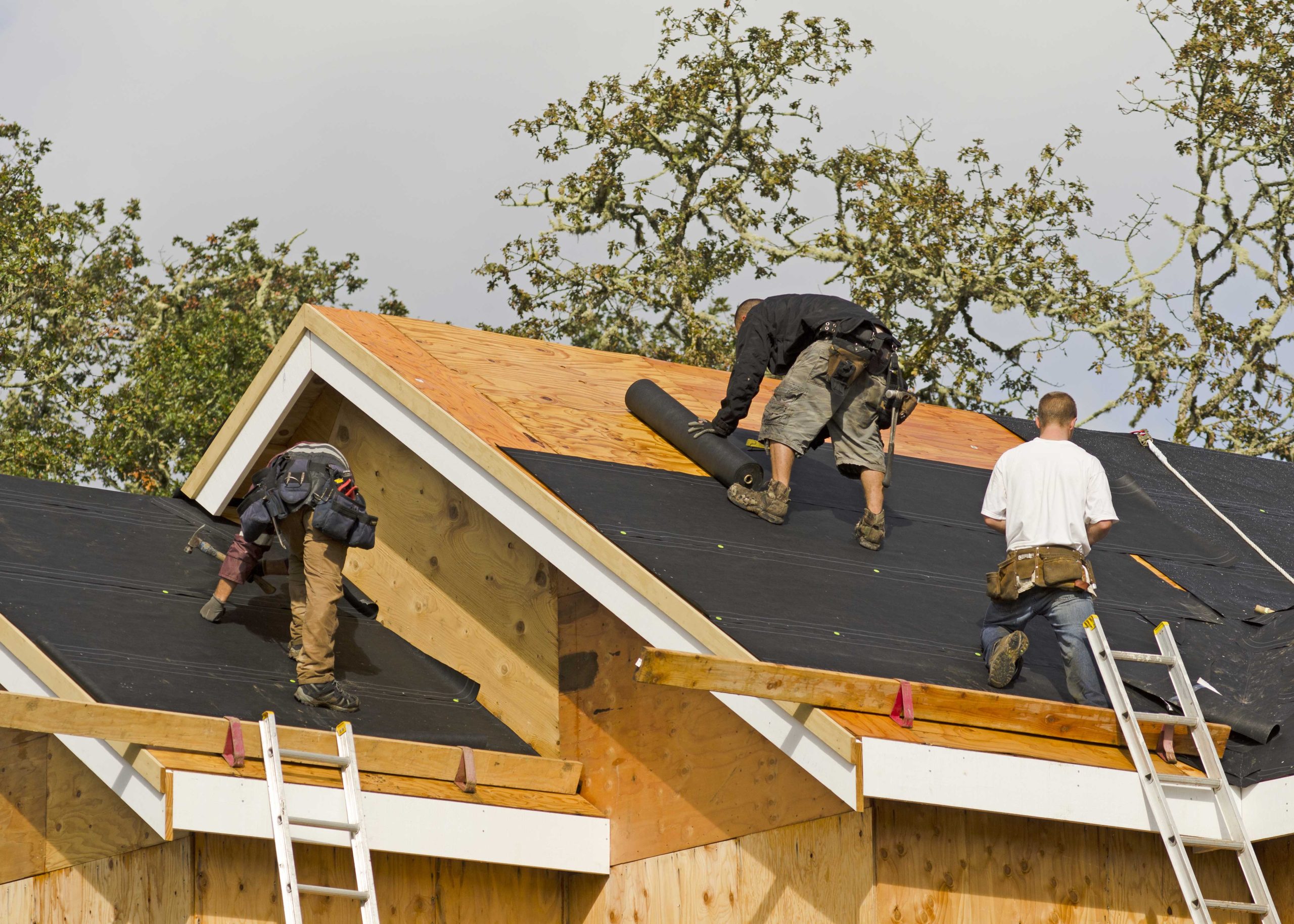 Professional roofers in Bentonville
